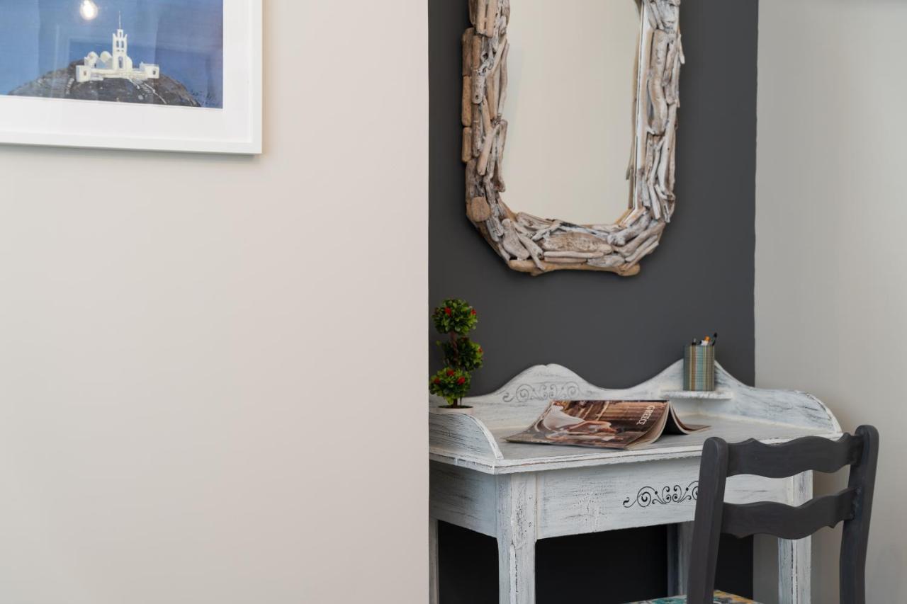 Athens Flower Apartment Bagian luar foto
