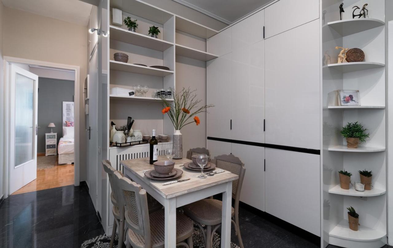 Athens Flower Apartment Bagian luar foto