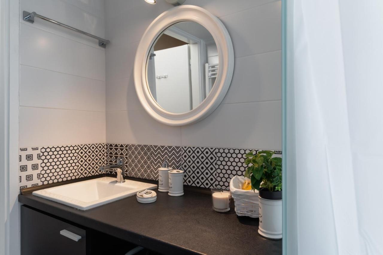 Athens Flower Apartment Bagian luar foto